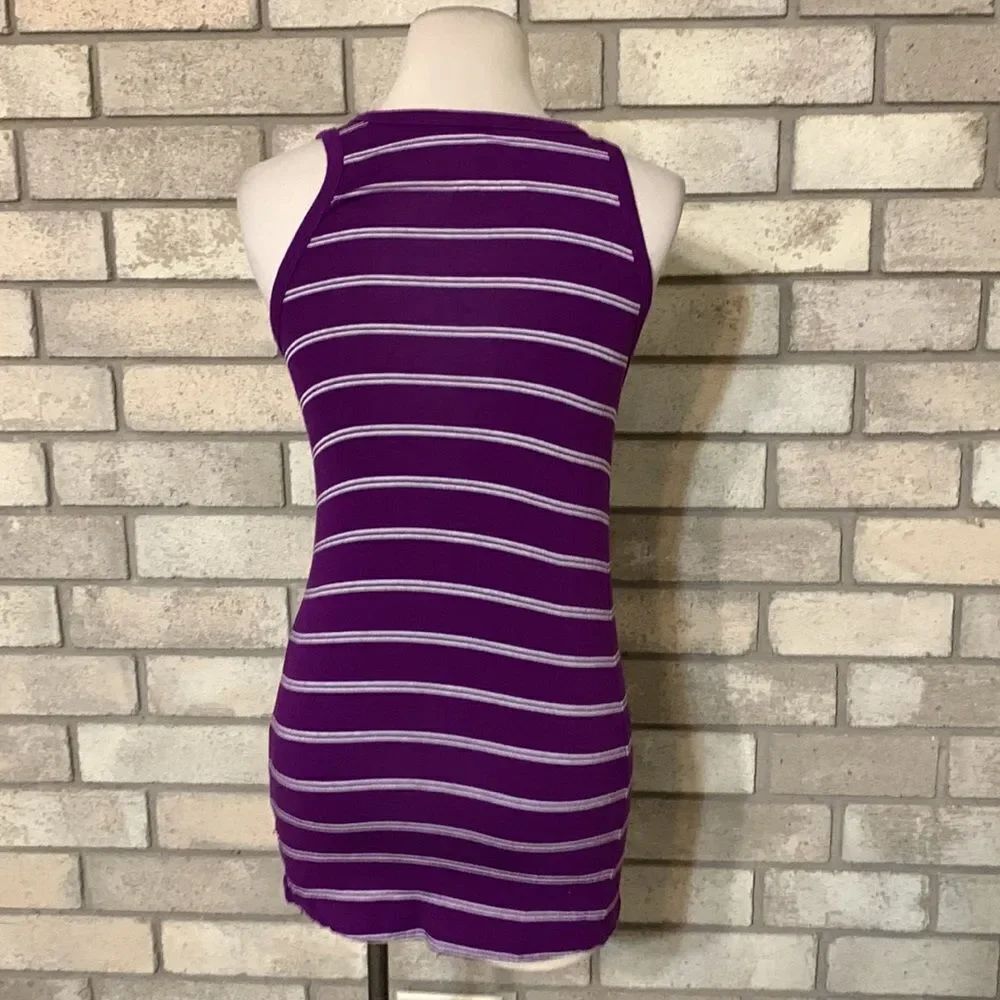 3for$20 tank maternity medium - Picture 2 of 3